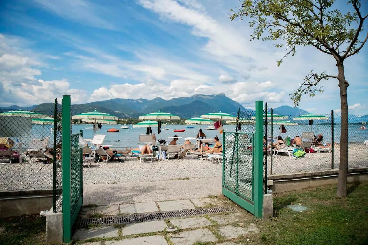 Mobilehomes In Pieve Vecchia - Norditalienische Seen 22044 Manerba del Garda 0*,  Italy