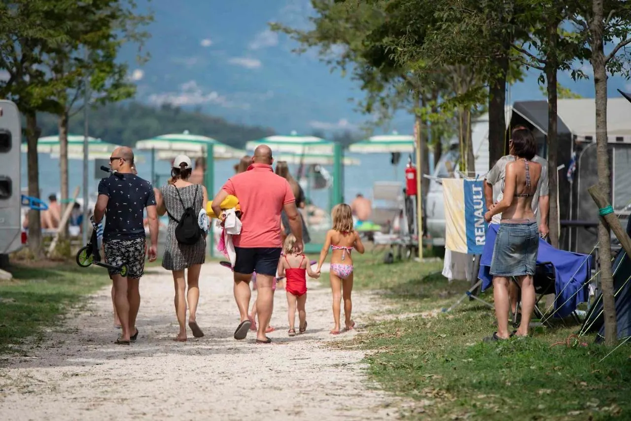 Mobilehomes In Pieve Vecchia - Norditalienische Seen 22044 Manerba del Garda Holiday home